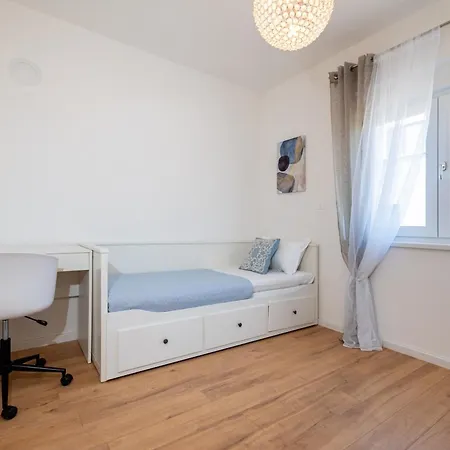 Apartament Lipotica 1