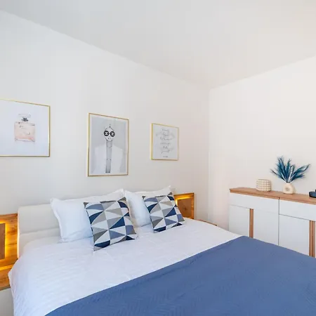 Apartment Lipotica 1 Nin